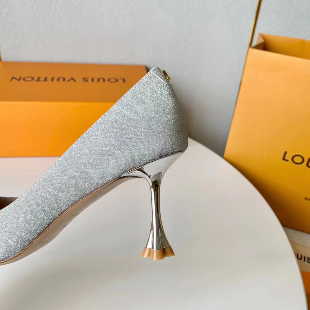 Louis Vuitton LV Women Blossom Pump Silver Textile Leather 9.5 CM Monogram Flower Heel