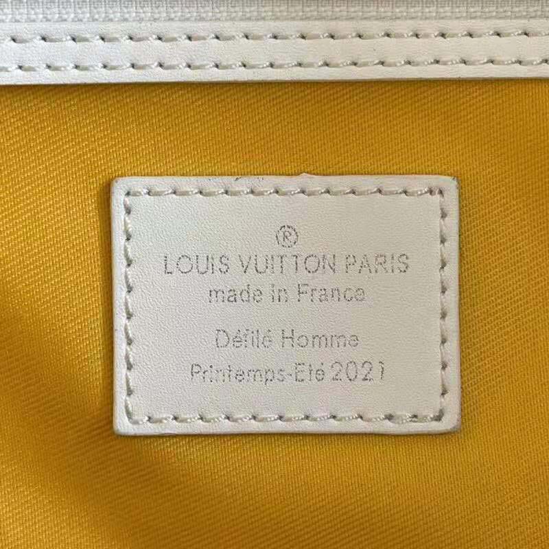 Louis Vuitton LV Unisex Keepall Bandoulière 55 bag Acetate Chain Yellow Grained Cowhide Leather