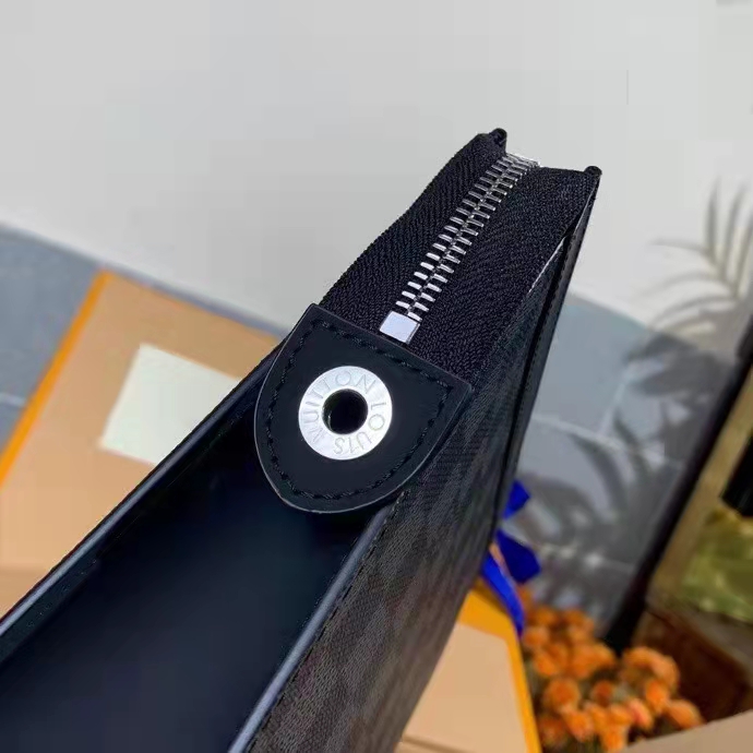 Louis Vuitton LV Unisex Pochette Voyage MM Bag Grey Damier Graphite Coated Canvas