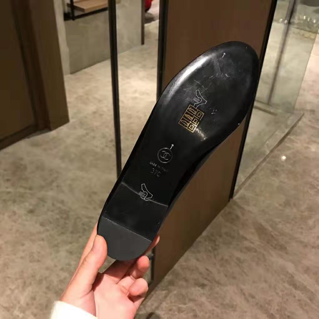 Chanel Women Ballerinas in Patent Calfskin Leather-Black