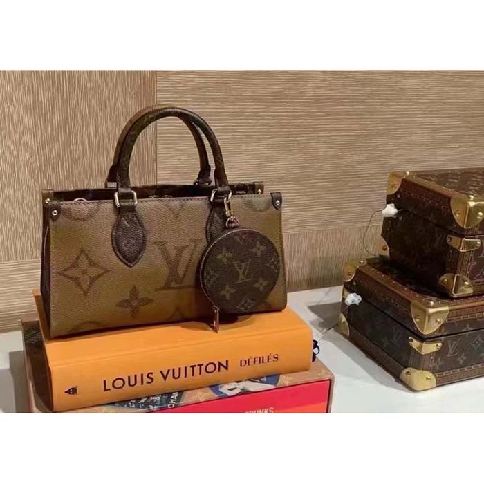 Louis Vuitton LV Women OnTheGo East West Giant Monogram Monogram Reverse Coated Canvas