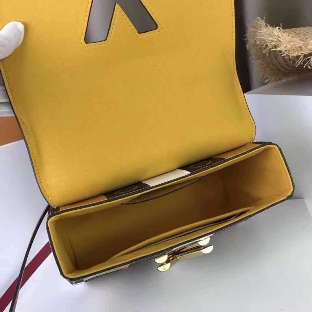 Louis Vuitton LV Women Twist MM Handbag in Smooth Cowhide and Monogram Coated Canvas