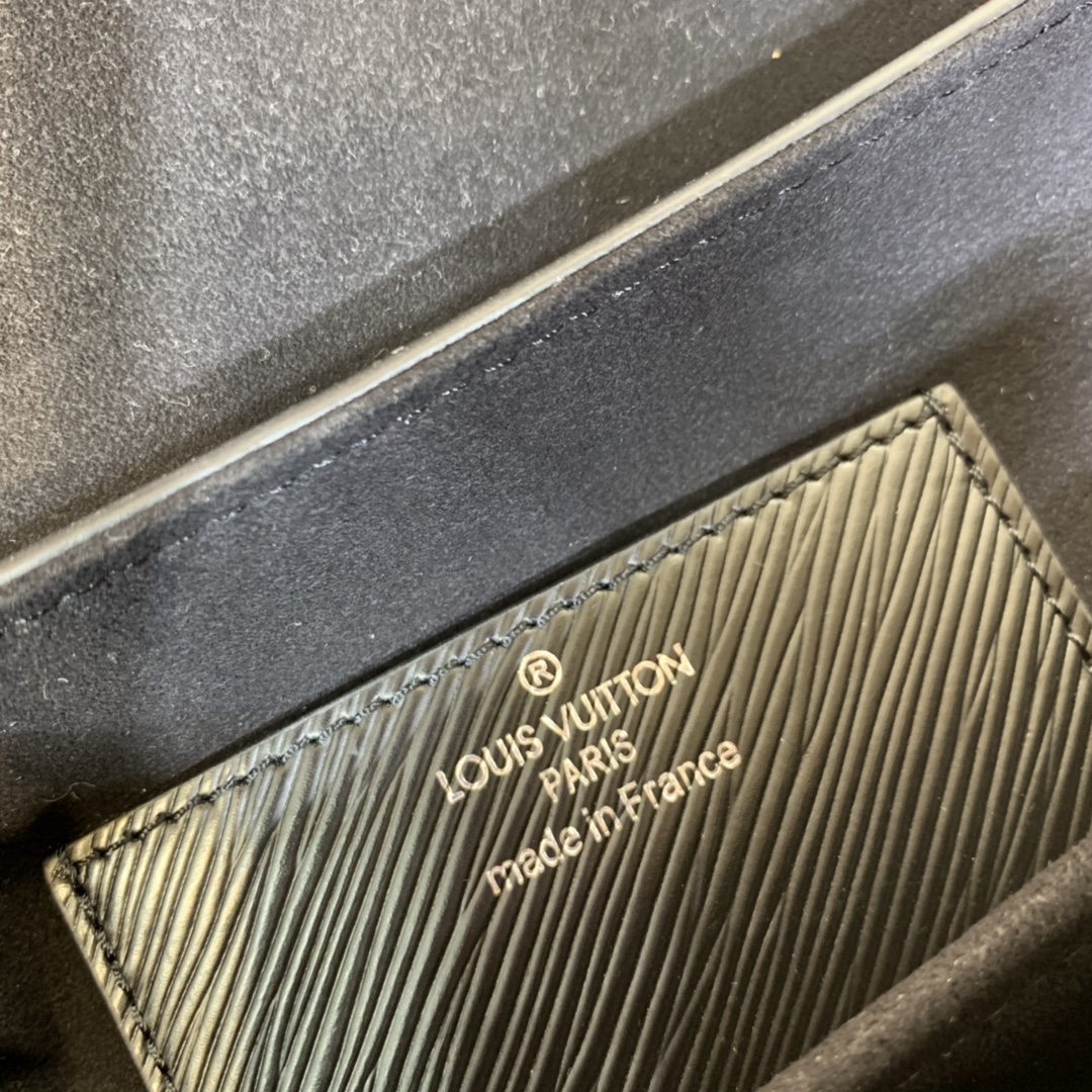 Louis Vuitton LV Women Twist MM Chain Bag Black Epi Grained Cowhide Leather