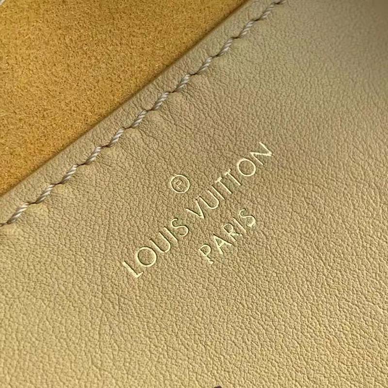 Louis Vuitton LV Women New Wave Multi-Pochette Brown Smooth Cowhide Leather