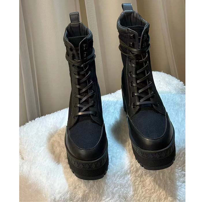 Louis Vuitton LV Women Laureate Platform Desert Boot Black Textile Leather Laces Treaded Rubber