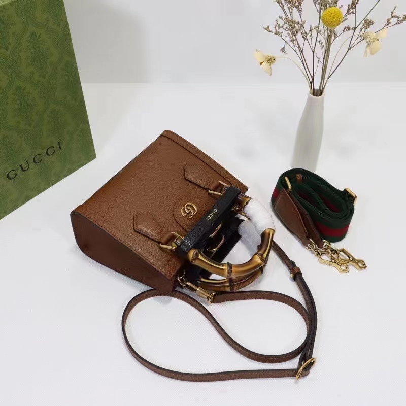 Gucci GG Women Diana Mini Tote Bag Cuir Brown Leather Double G