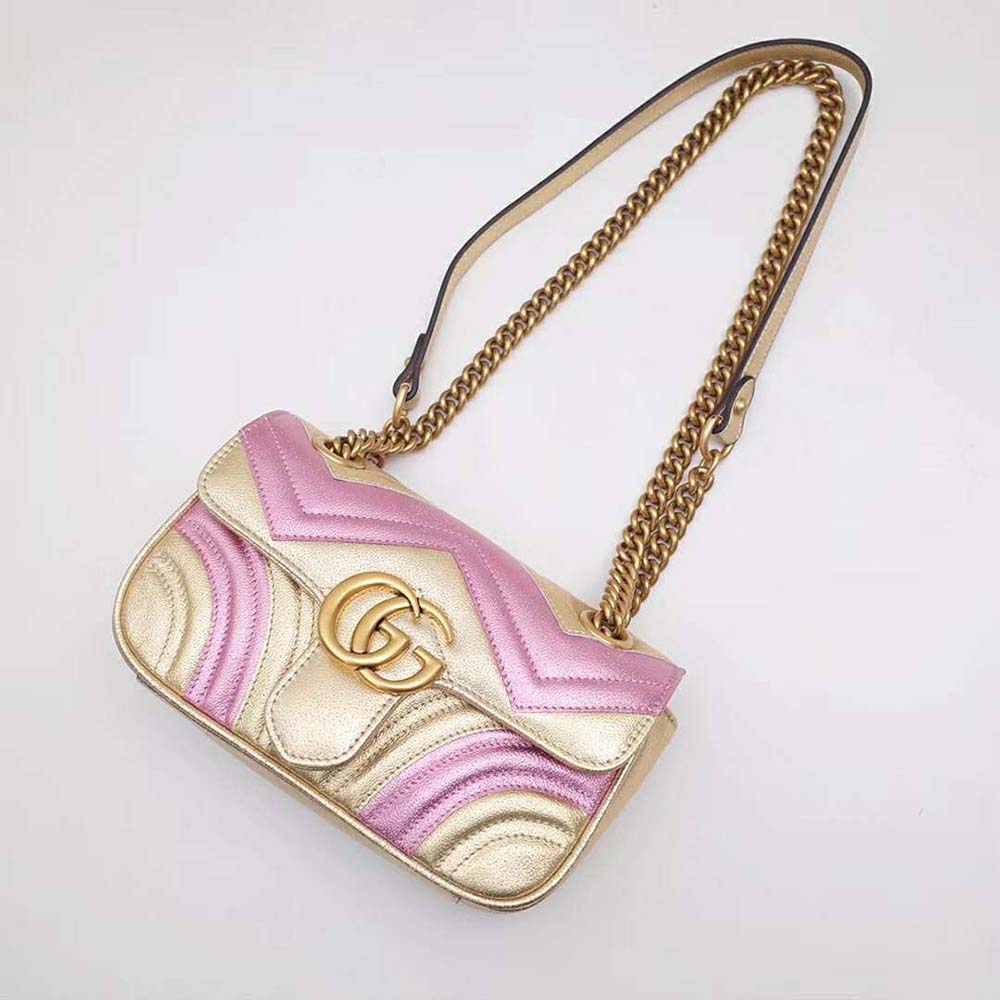 Gucci GG Women GG Marmont Mini Matelassé Bag