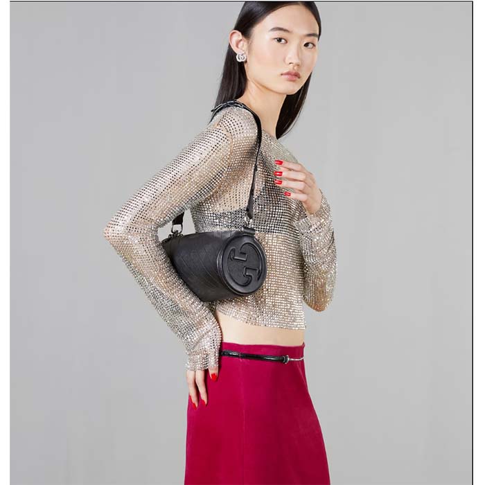 Gucci Women GG Blondie Small Shoulder Bag Round Interlocking G Black Leather