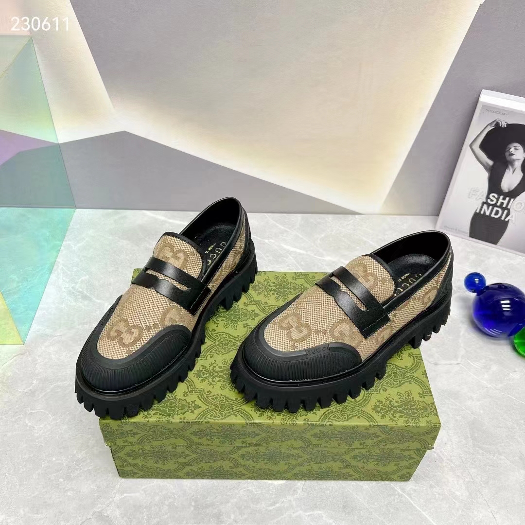 Gucci GG Unisex Maxi GG Loafer Camel Ebony Canvas Rubber EVA Sole Low-Heel