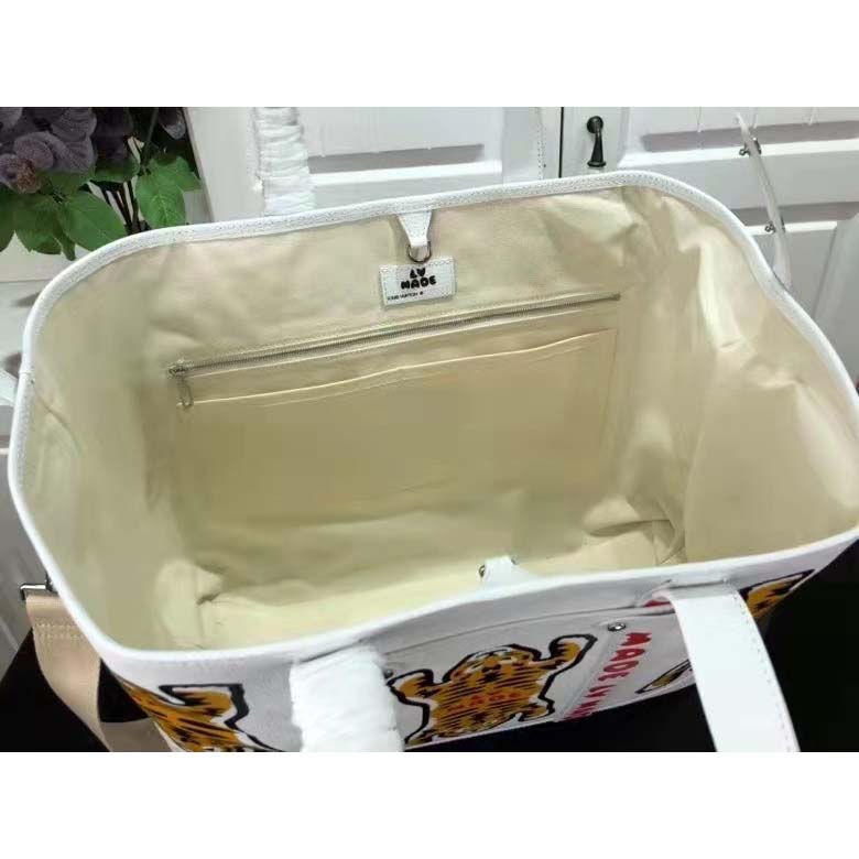 Louis Vuitton LV Unisex Tote Journey White Cowhide Leather Textile Lining