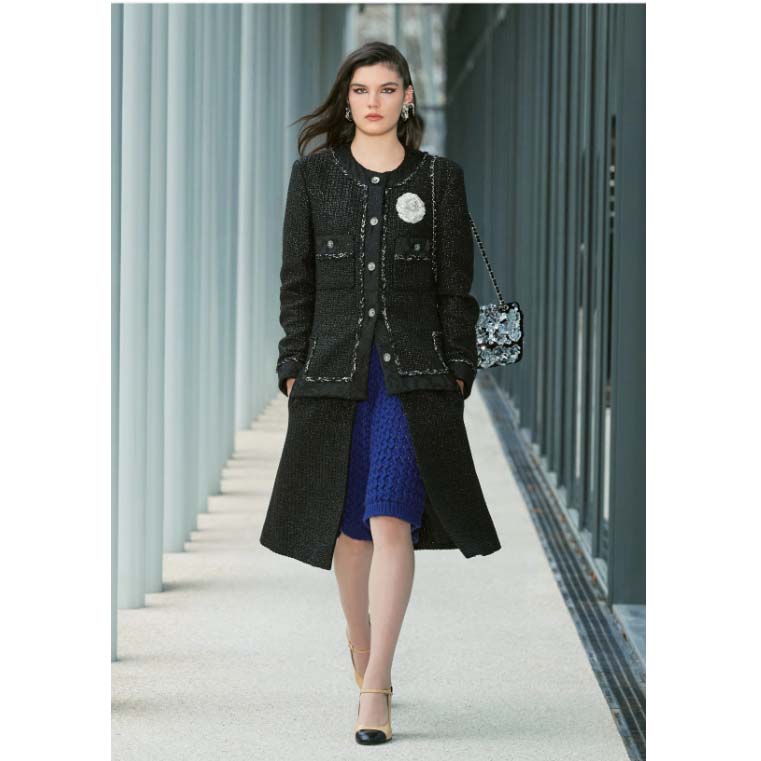 Chanel Women CC Classic Handbag Embroidered Velvet Sequins Silver-Tone Metal Black Silver