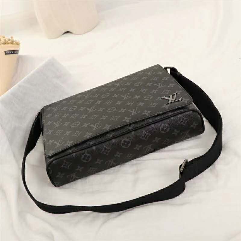 Louis Vuitton LV Men District MM Bag in Monogramme Eclipse Canvas-Grey