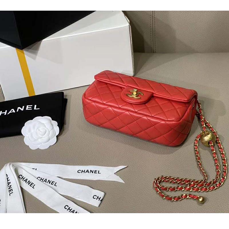 Chanel Women Mini Flap Bag in Lambskin Leather-Black
