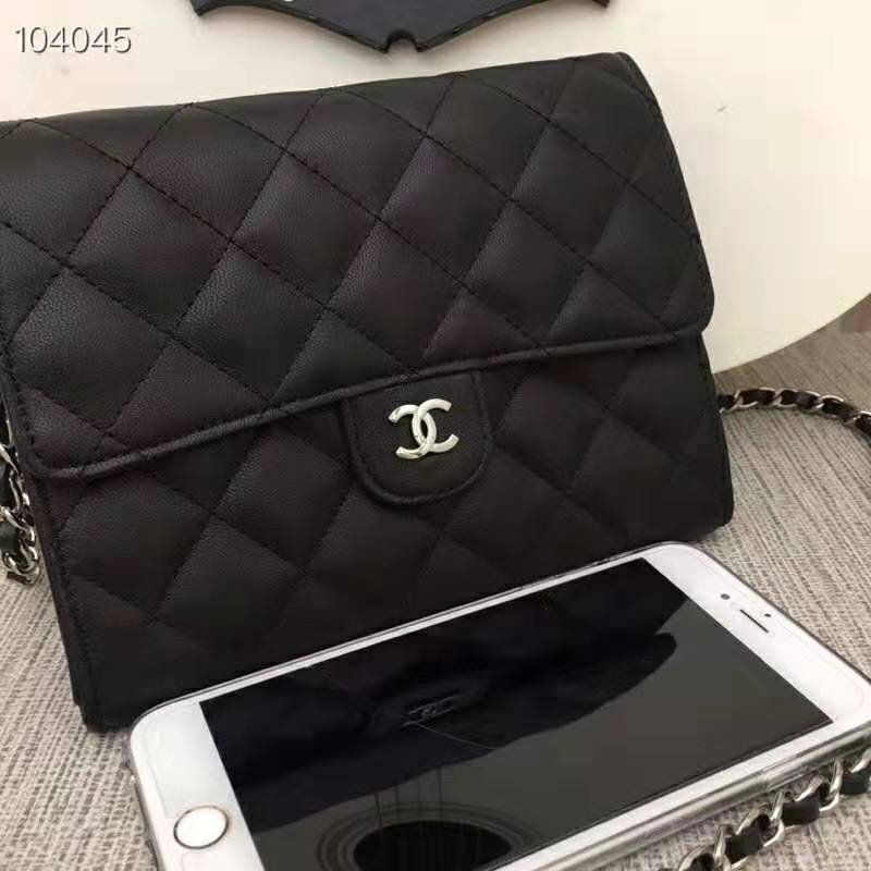 Chanel Women Classic Clutch with Chain in Lambskin Leather-Black