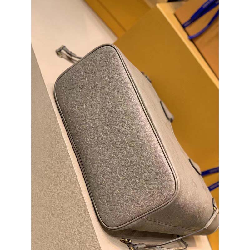 Louis Vuitton LV Women Neverfull MM Tote Tourterelle Gray Embossed Cowhide Leather