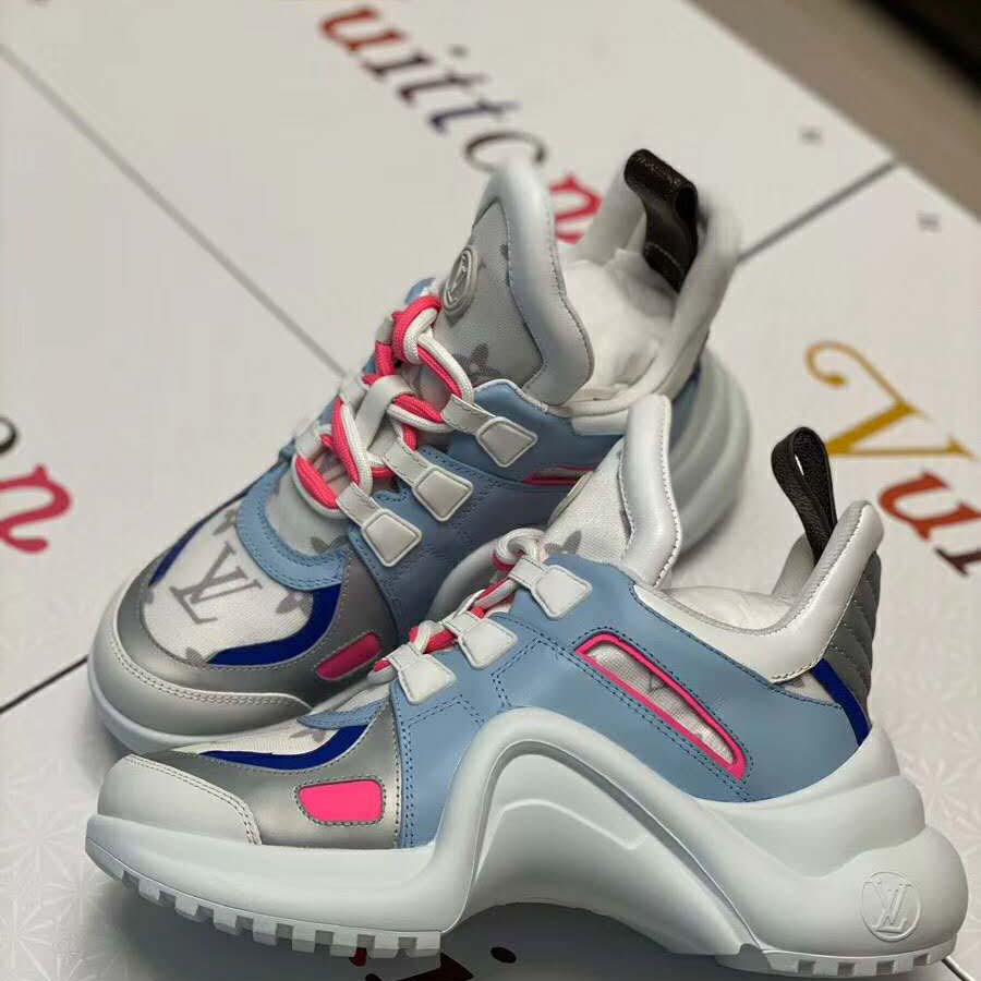 Louis Vuitton LV Women LV Archlight Sneaker in Leather and Technical Fabrics-Blue