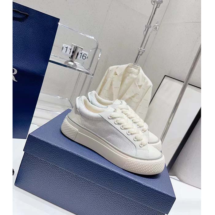 Dior Unisex CD B33 Sneaker White Smooth Calfskin Dior Oblique Jacquard