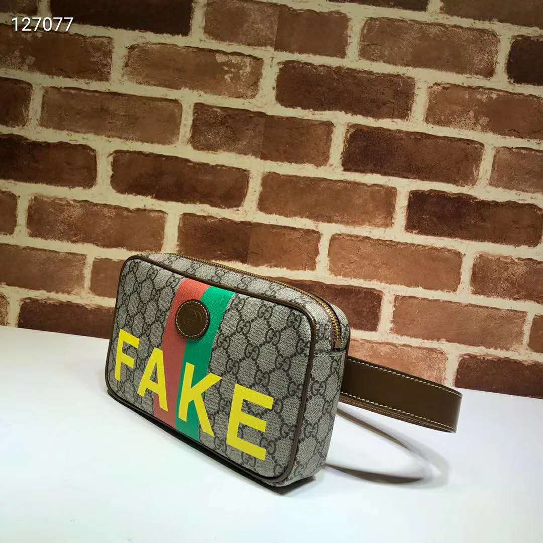 Gucci Unisex ‘Fake/Not’ Print Cosmetic Case GG Supreme Canvas