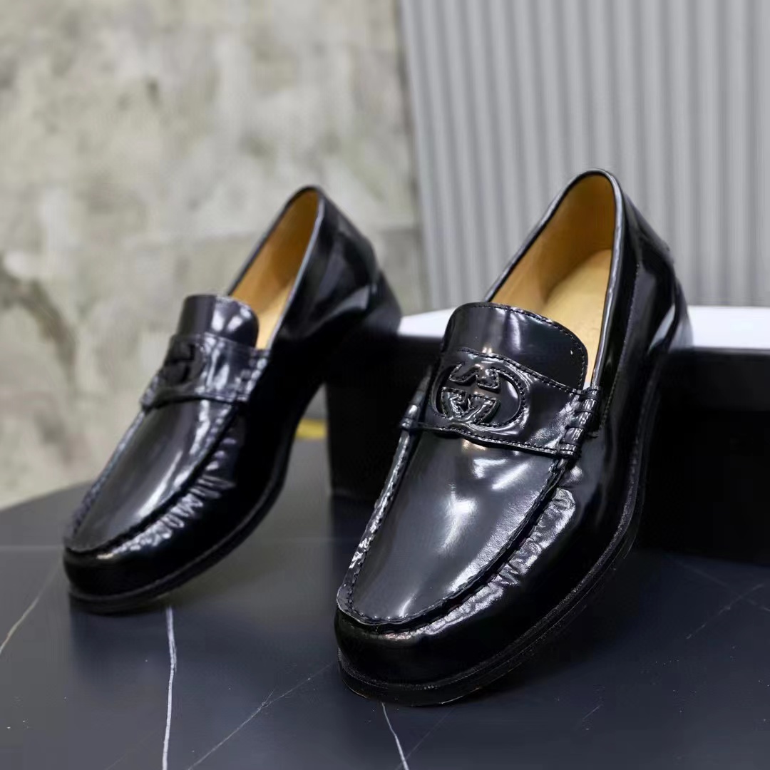 Gucci Unisex GG Interlocking G Loafer Black Leather Flat 1.5 CM Heel