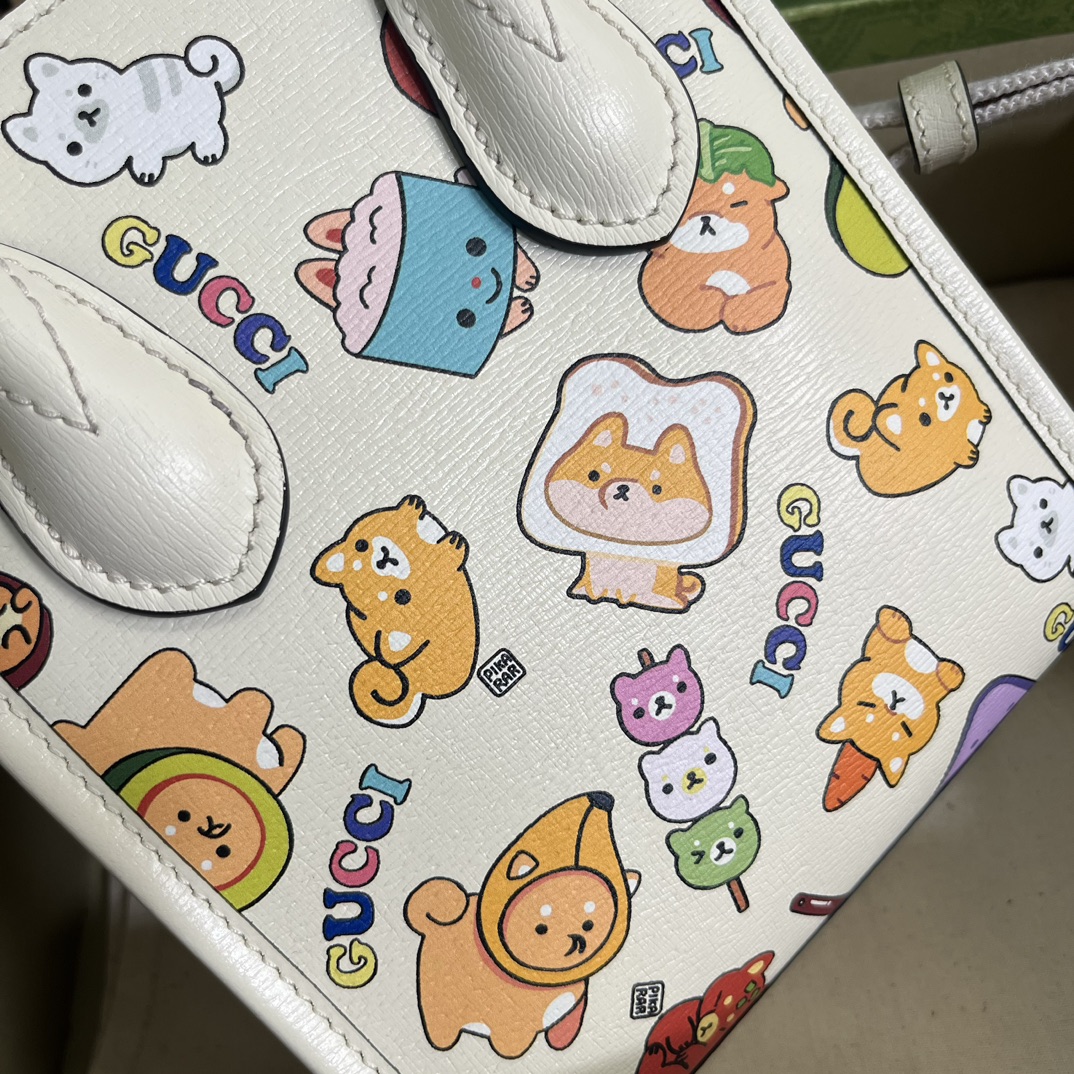 Gucci Unisex Animal Print Mini Tote Bag Beige Ebony GG Supreme Canvas