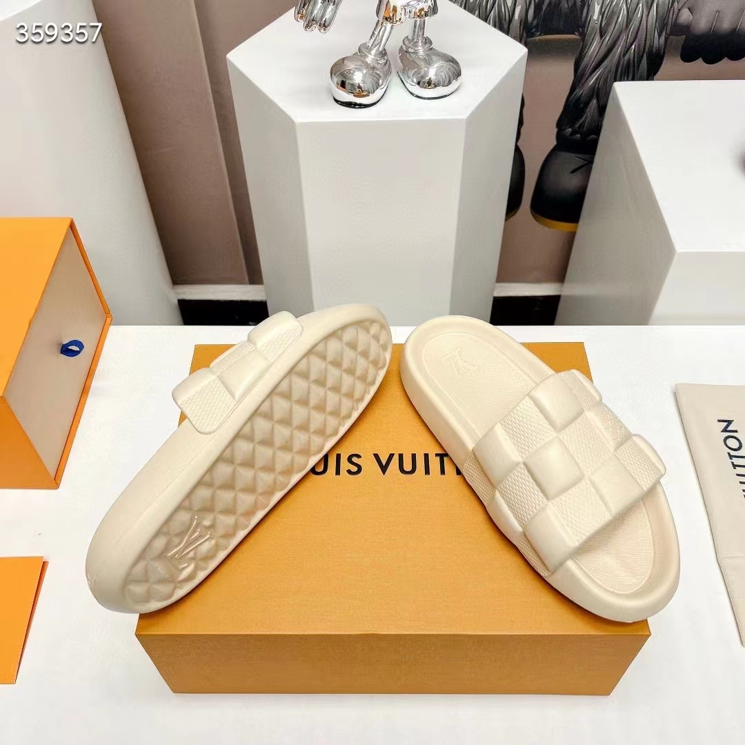 Louis Vuitton LV Unisex Waterfront Mule Beige Maxi Damier Rubber Waterproof Rubber