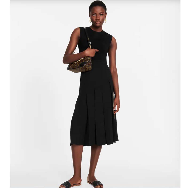 Louis Vuitton LV Women Lock It Flat Mule Black Grained Calf Leather