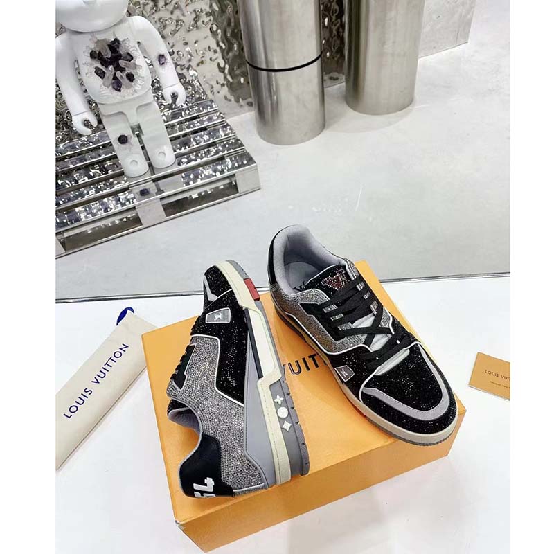 Louis Vuitton LV Unisex Trainer Sneaker Black Strass Rubber Outsole 54 Initials Signature