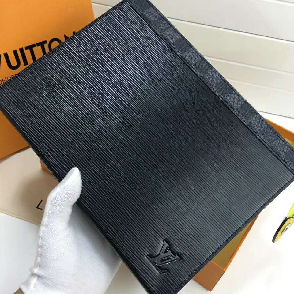 Louis Vuitton LV Unisex Pochette Voyage MM Bag in Epi Leather