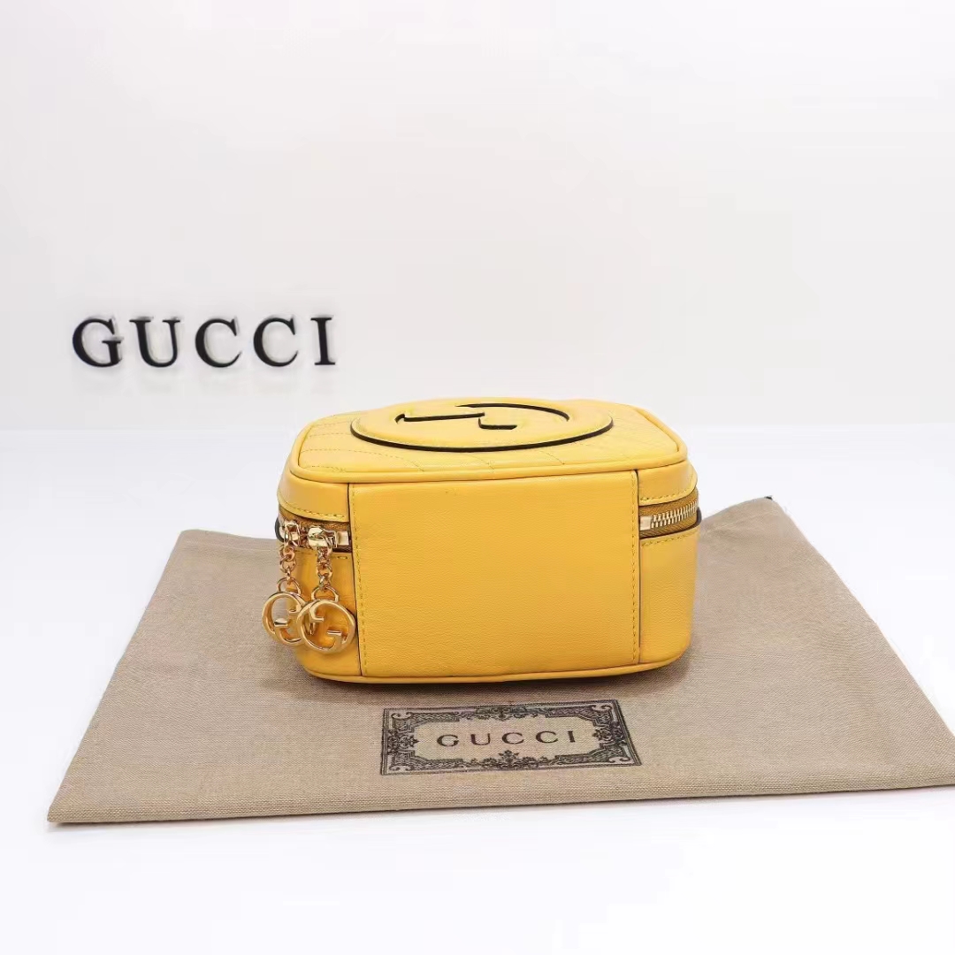 Gucci Women GG Blondie Top Handle Bag Yellow Leather Round Interlocking G