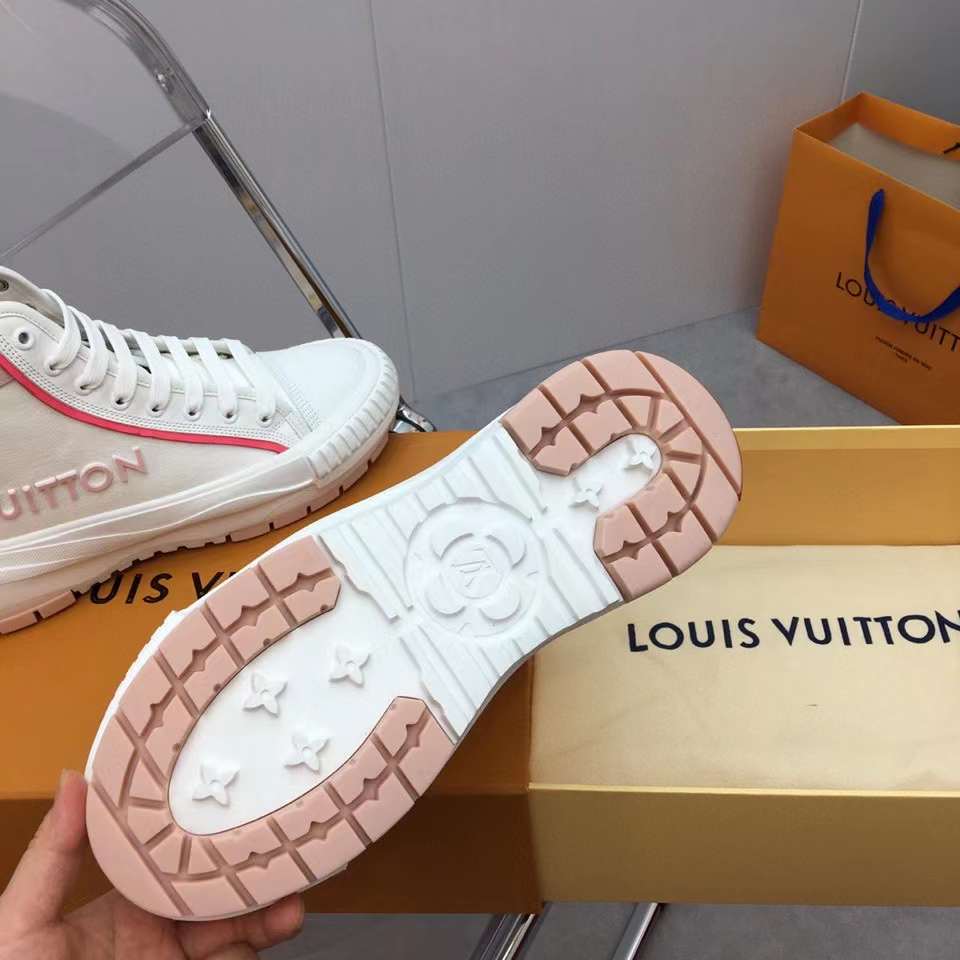Louis Vuitton Unisex LV Squad Sneaker Boot Pink Canvas Rubber Outsole Circle