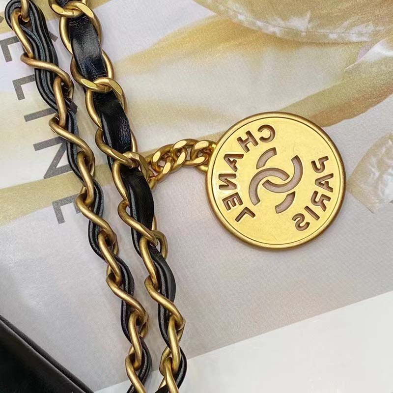 Chanel Women 22 Handbag Shiny Calfskin Gold-Tone Metal Black