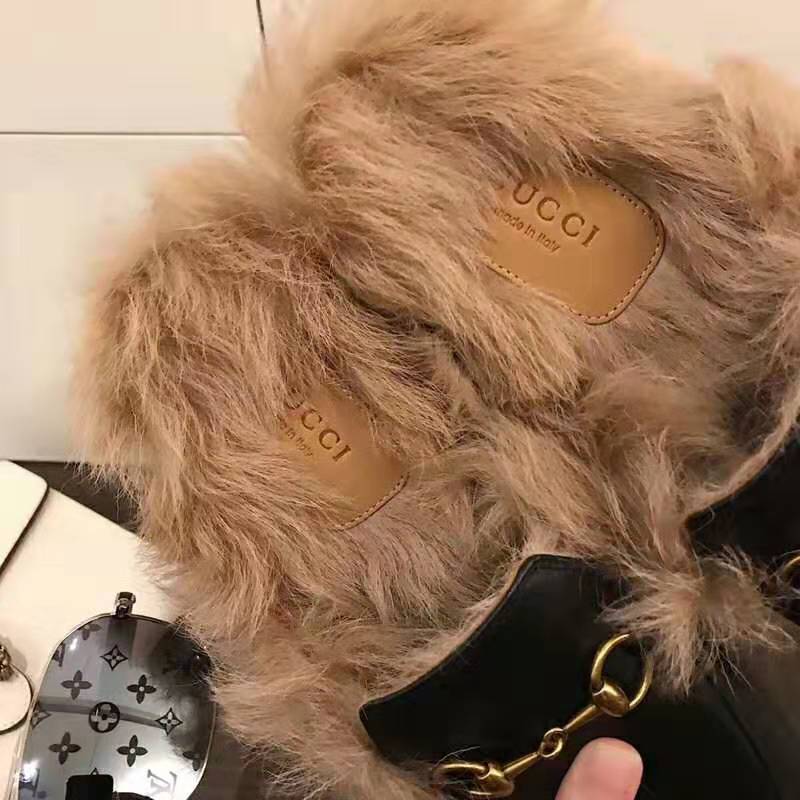 Gucci Men Princetown Leather Slipper with Lamb Wool-Black