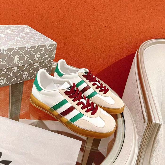 Gucci Unisex Adidas x Gucci Gazelle Sneaker White leather Oatmeal Suede Low Heel