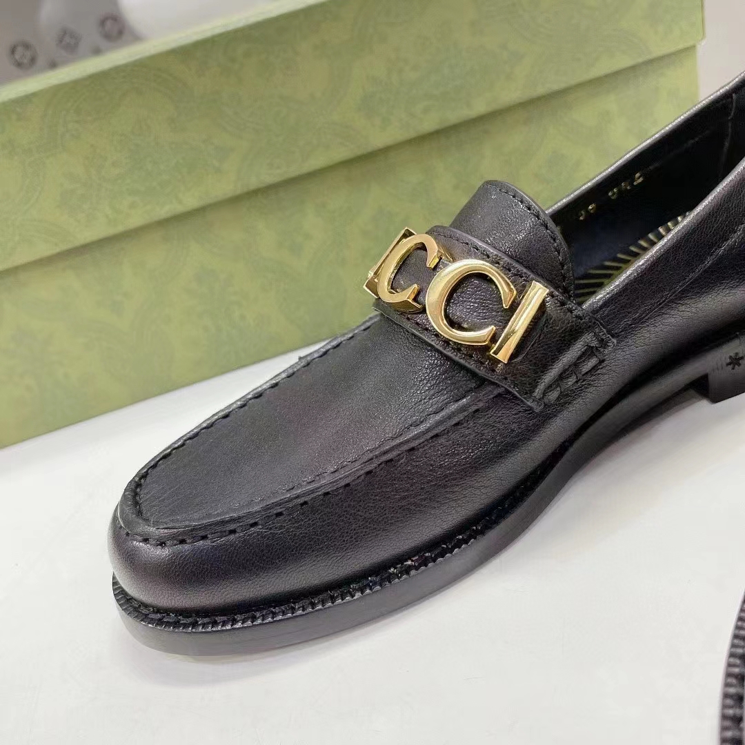 Gucci Women GG Leather Loafer Black Metal Logo Metallic Sunray Print Low Heel
