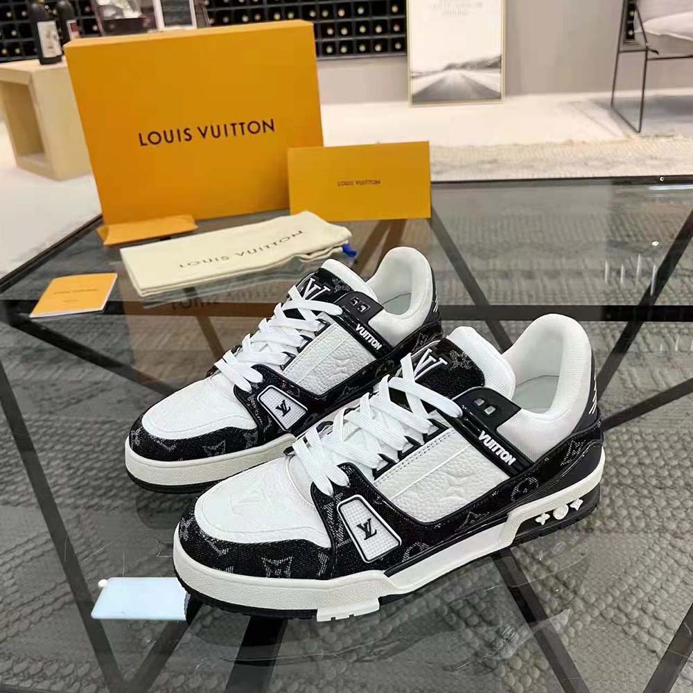 Louis Vuitton Unisex LV Trainer Sneaker With Monogram-Embossed Grained Calf Leather