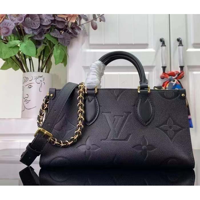 Louis Vuitton LV Women OnTheGo East West Black Embossed Grained Cowhide Leather