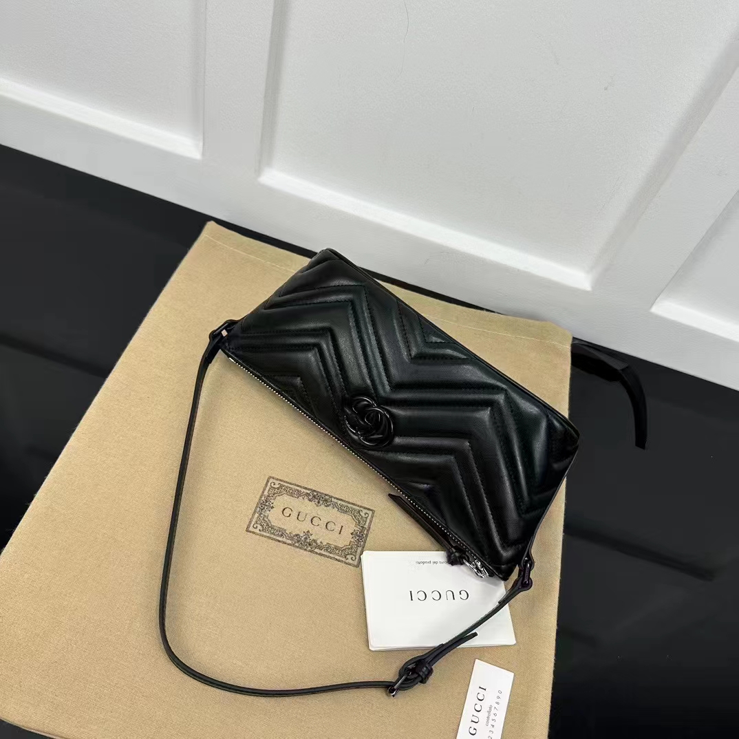Gucci Women GG Marmont Shoulder Bag Black Matelassé Chevron Leather