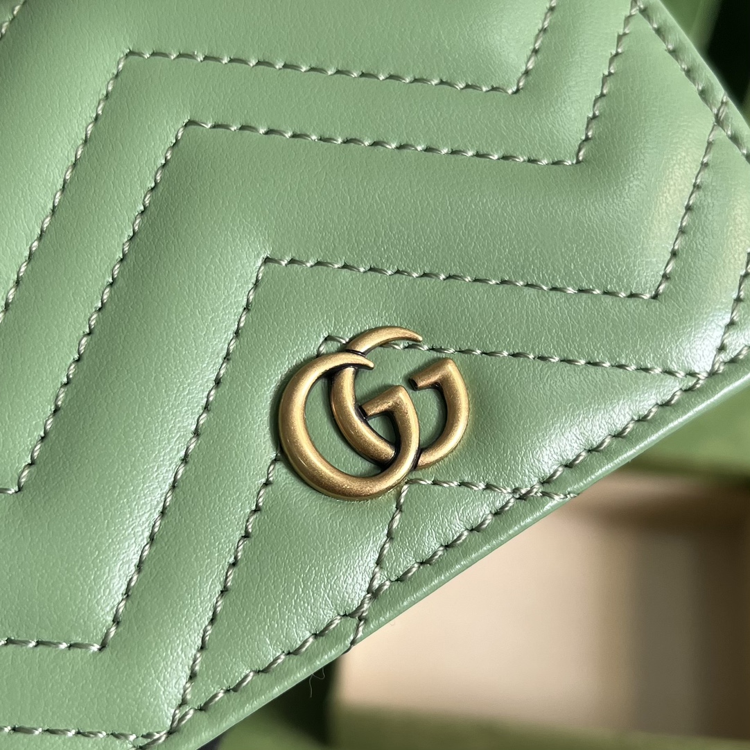 Gucci Unisex GG Marmont Matelassé Card Case Wallet Sage Green Chevron Leather