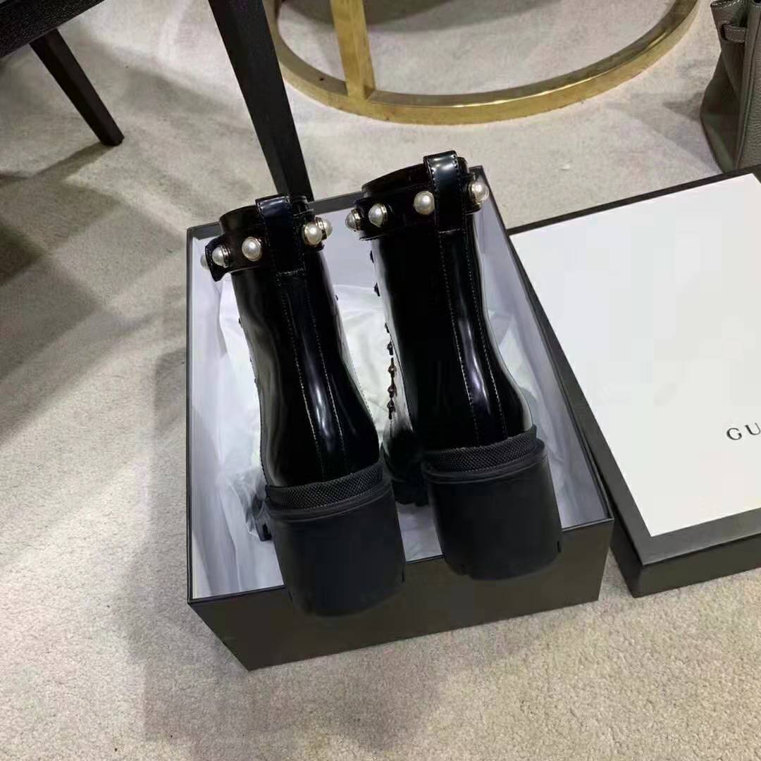 Gucci Women Leather Ankle Boot with Red Laces in Black Shiny Leather