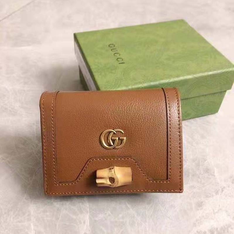 Gucci Unisex Gucci Diana Card Case Wallet Double G Brown Leather
