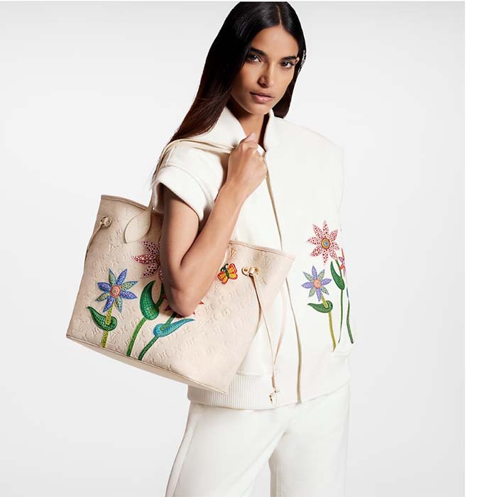 Louis Vuitton LV Unisex LV x YK Neverfull MM Quartz Embossed Grained Monogram Empreinte Cowhide Leather