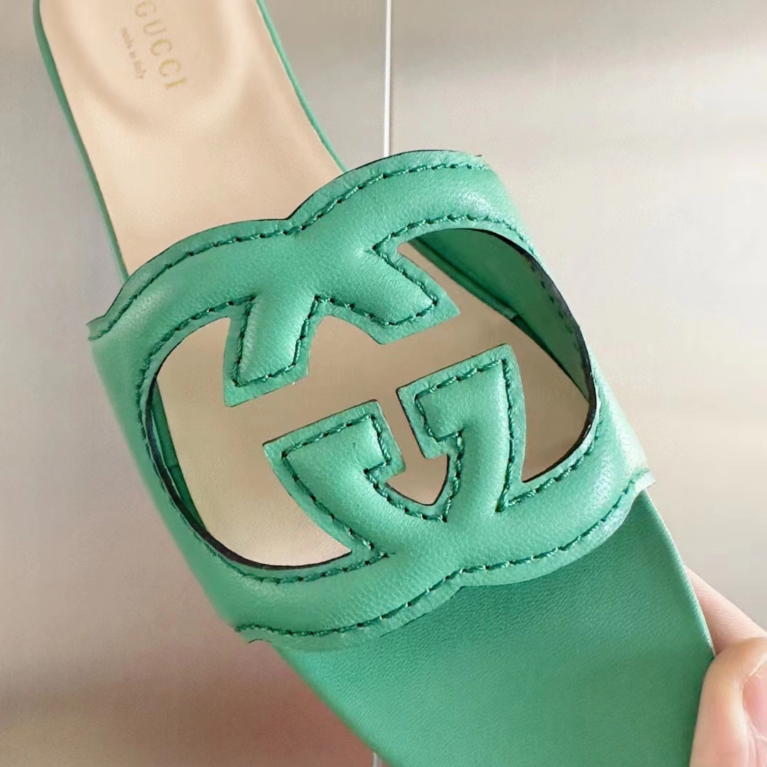 Gucci Women Interlocking G Cut Out Slide Sandal Bright Green Leather Flat