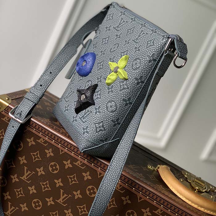 Louis Vuitton LV Unisex Hobo Cruiser PM Handbag Granite Taurillon Monogram Embossed Cowhide