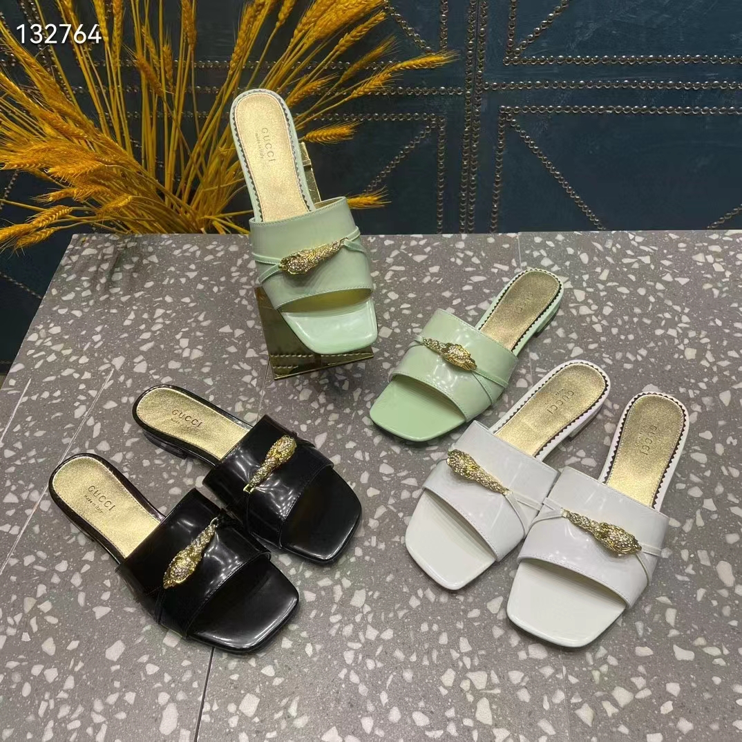 Gucci Women GG Slide Sandal Tiger Head Black Patent Leather Flat