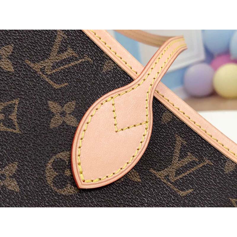 Louis Vuitton LV Women Neverfull MM Bag in Monogram Canvas-Brown