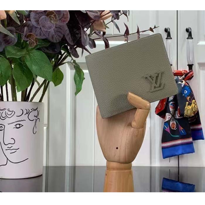 Louis Vuitton LV Unisex Multiple Wallet Sage Cowhide Leather 3 Card Slots