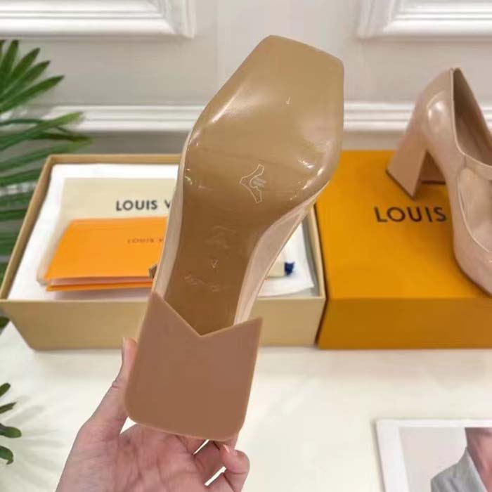 Louis Vuitton LV Women Shake Pump Nude Pink Patent Calf Leather Lambskin 8.5 CM Heel