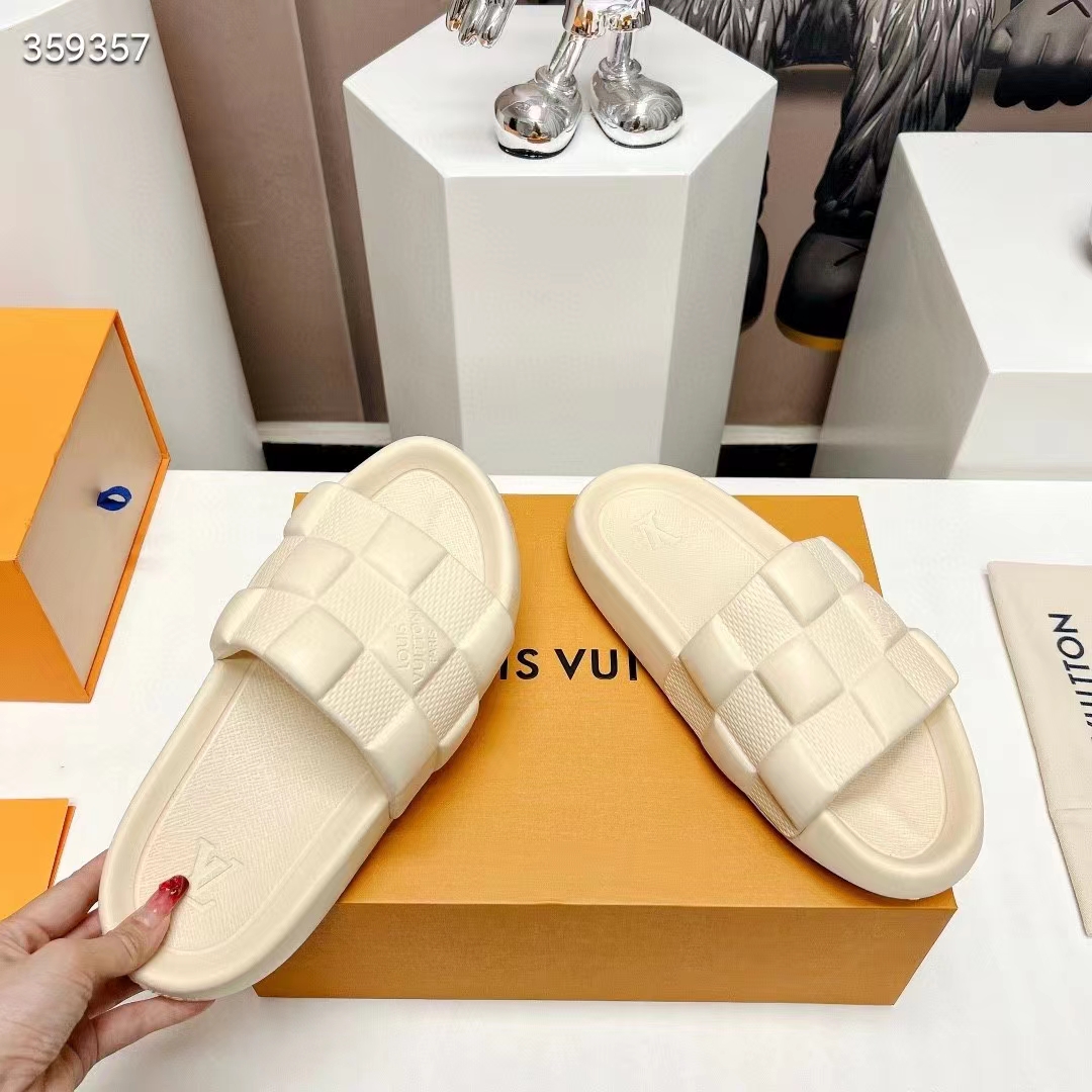 Louis Vuitton LV Unisex Waterfront Mule Beige Maxi Damier Rubber Waterproof Rubber