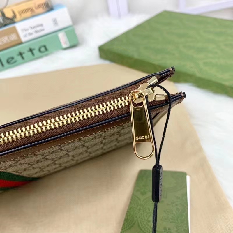 Gucci Unisex GG Jackie 1961 Pouch Beige Ebony GG Supreme Canvas Zipper Closure