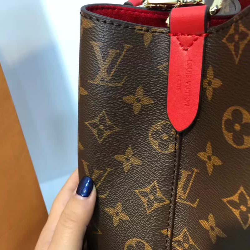 Louis Vuitton LV NEO NOÉ Epi Leather Bag M54366